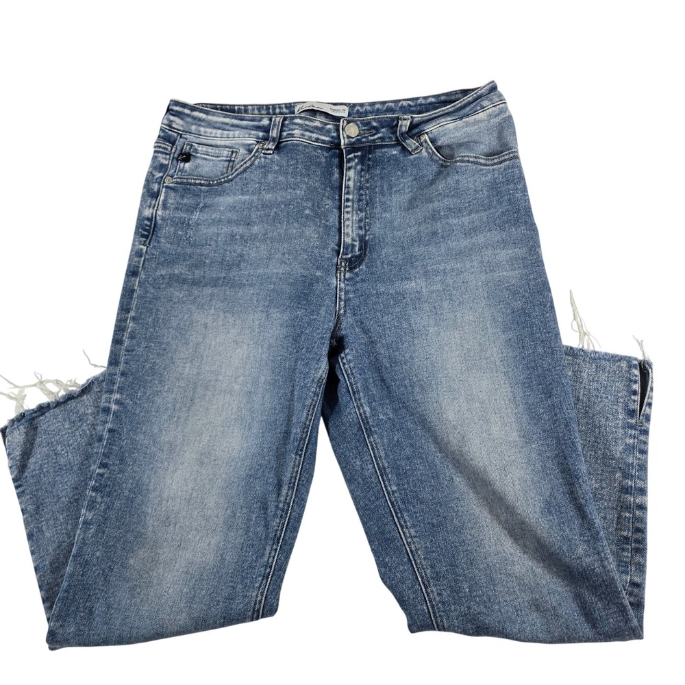 KanCan Medium Wash Blue Straight Leg Jeans
